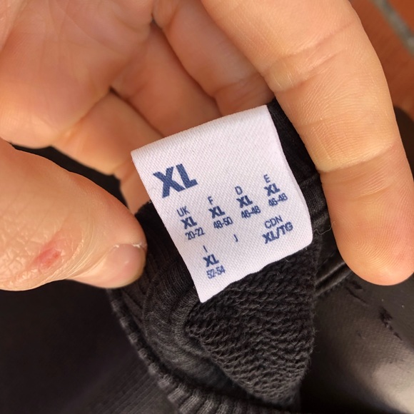 Reebok Big letter Sweater Pullover - Picture 6 of 9